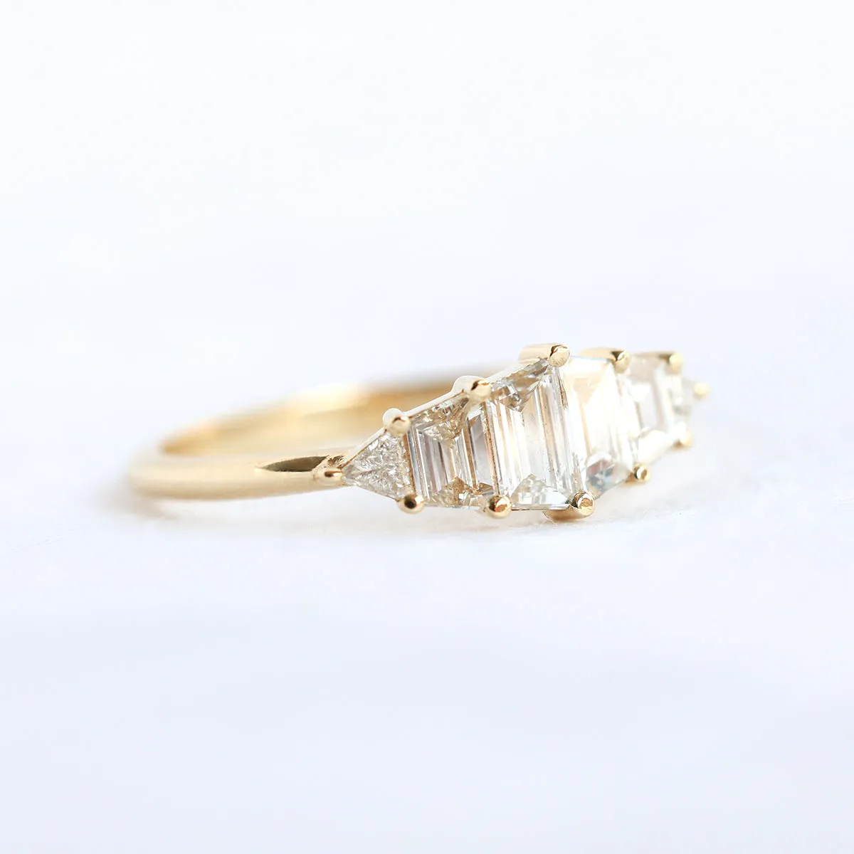 Irma Trapeze Diamond Ring