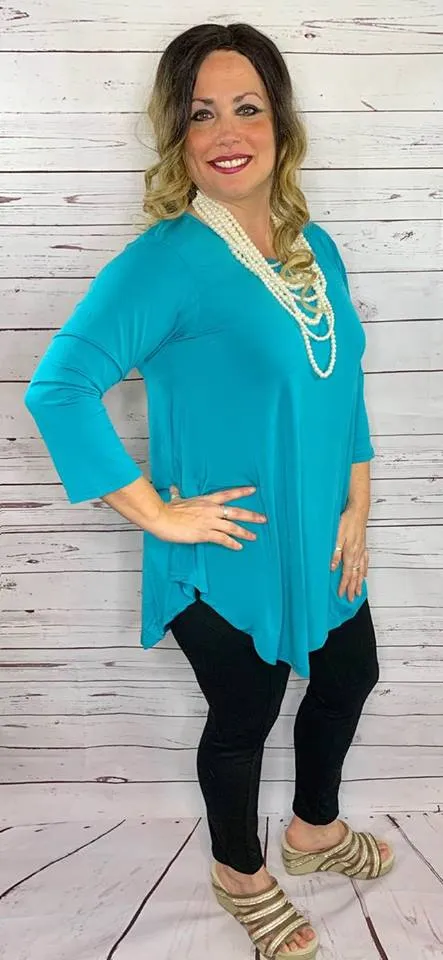 S-M *Turquoise Scoop Tunic