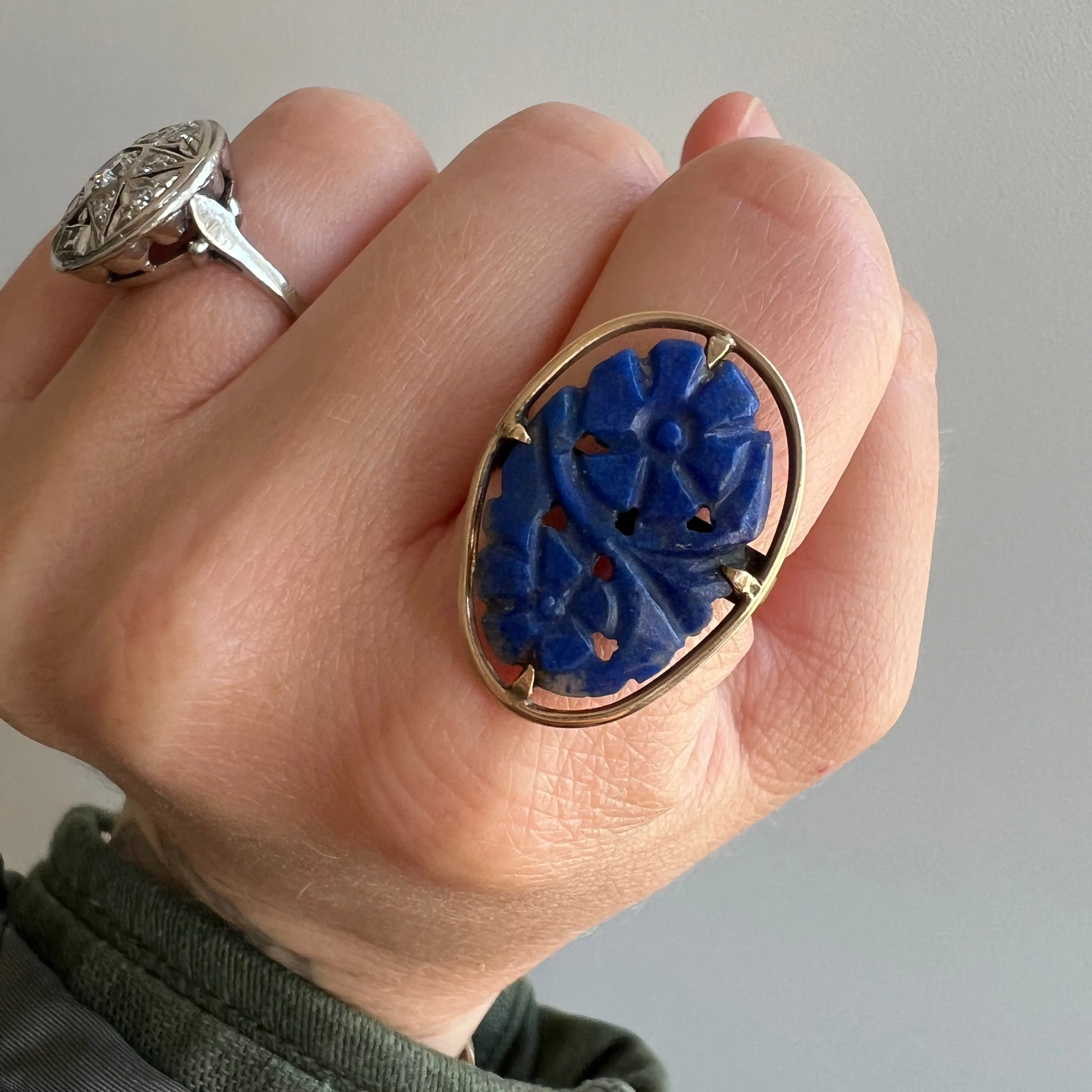 V I N T A G E // eternal blooms / solid 10k yellow gold Edwardian era carved blue stone floral conversion ring / size 7