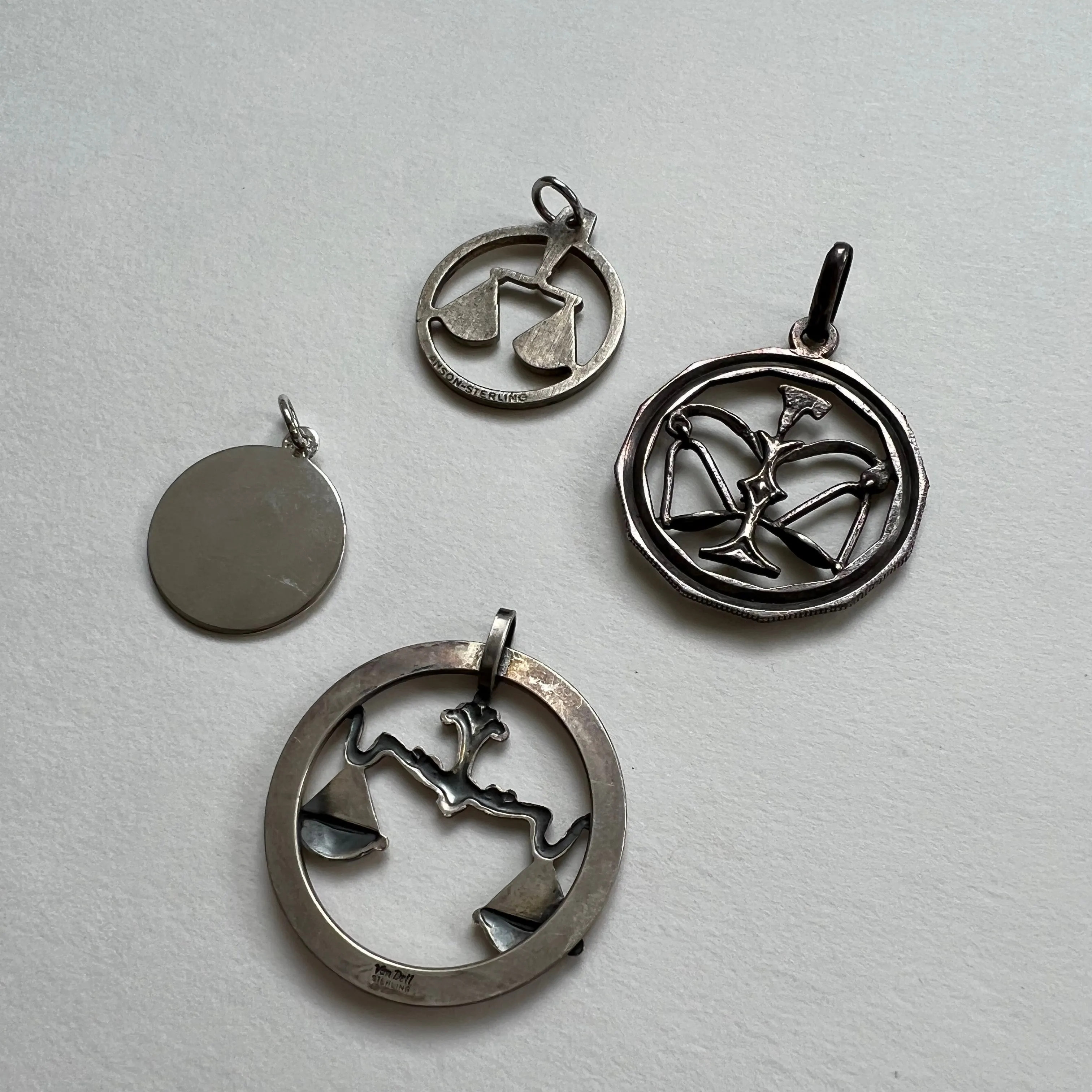 V I N T A G E // scales of justice / sterling silver scales of justice / pendants