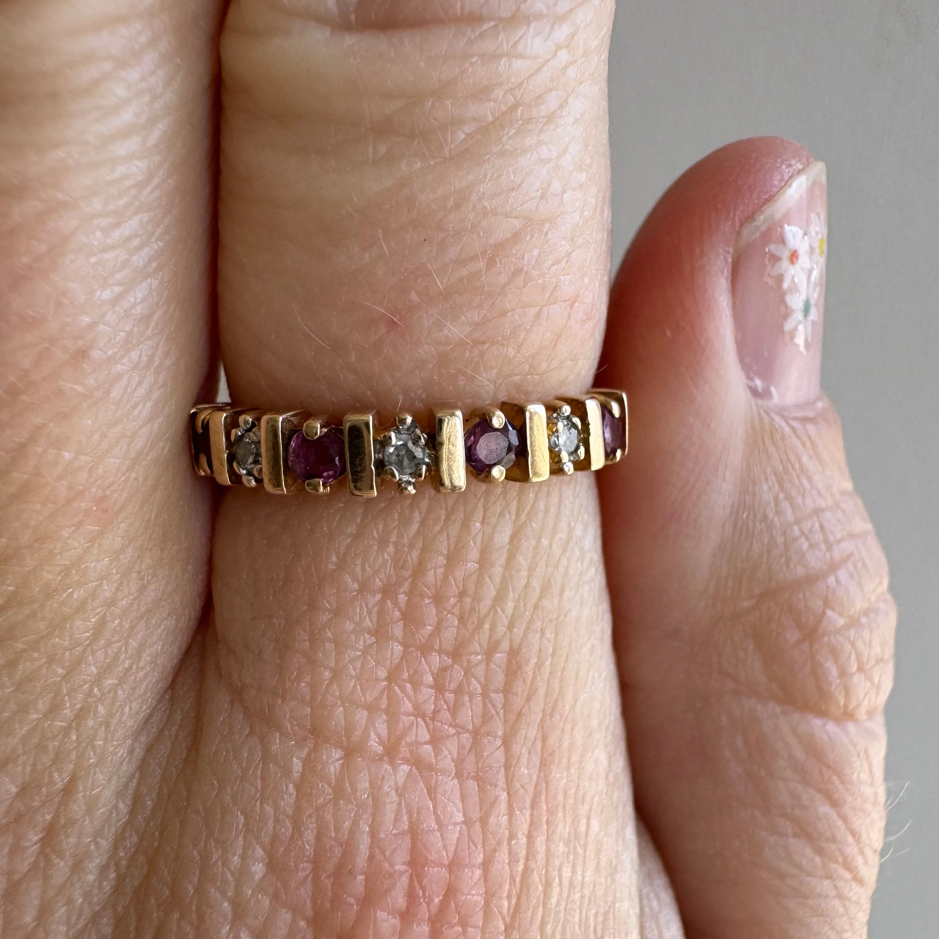 V I N T A G E // sparkle architecture / 14k yellow gold with spinel and diamonds / size 5.75