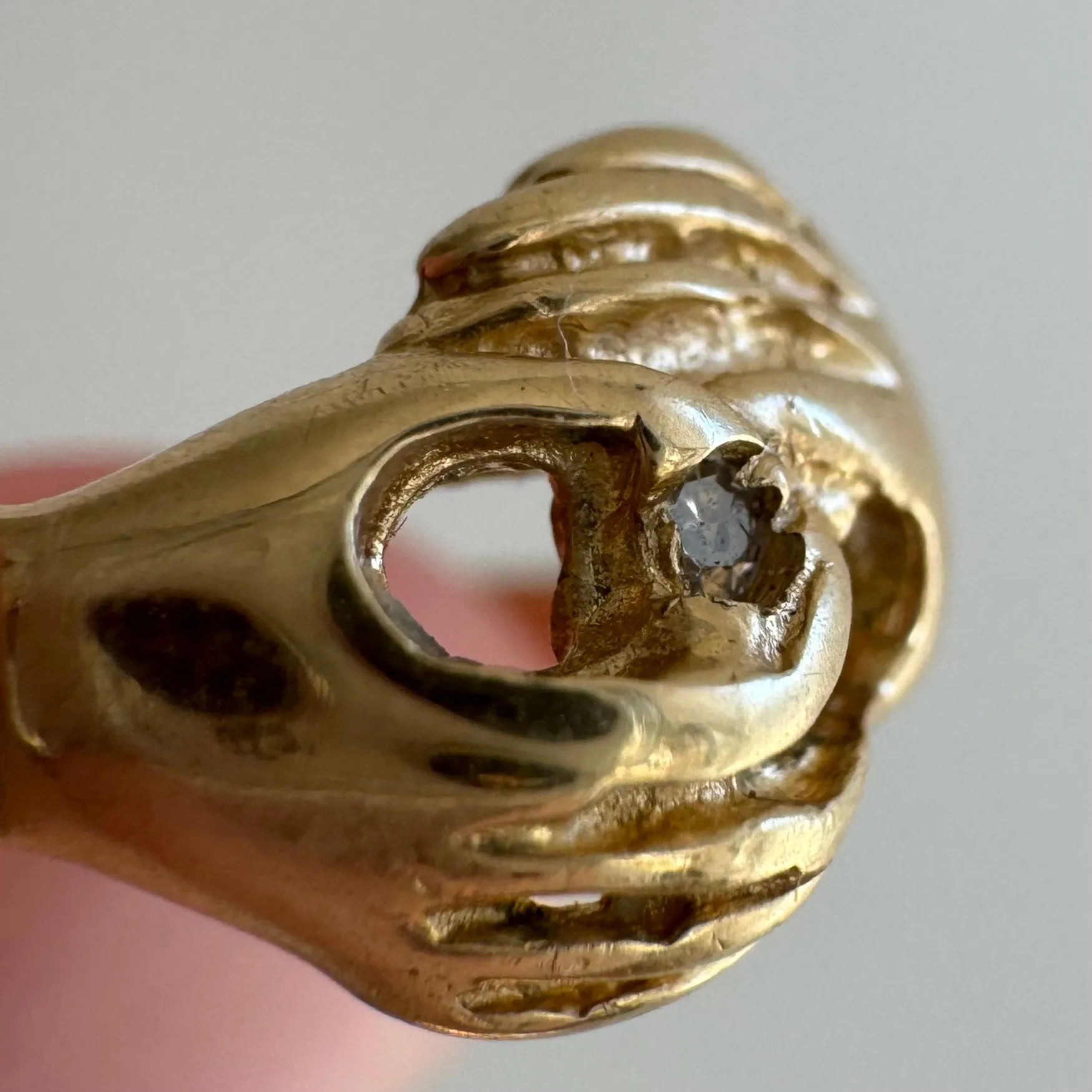 V I N T A G E // sparkly partnership / 14k yellow gold fede gimmel ring / Claddagh / size 5.5