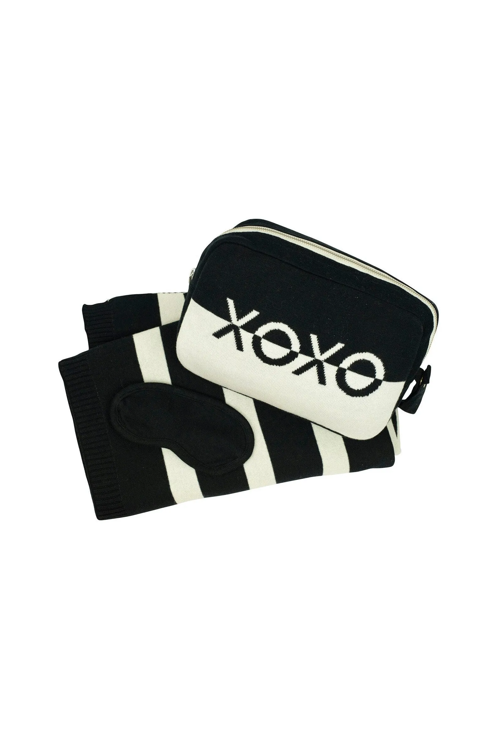 XOXO Travel Throw